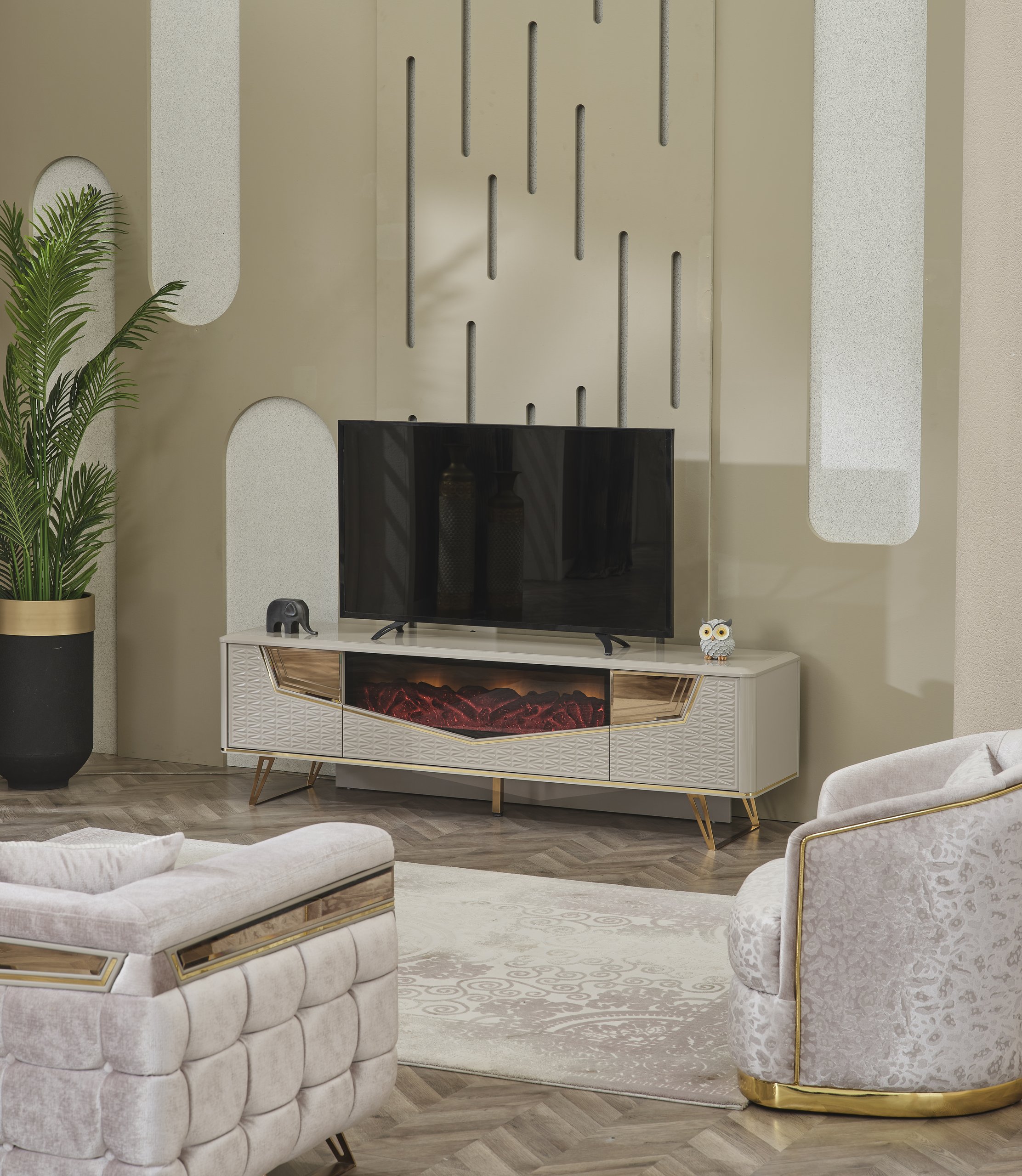 Maximo TV Stand
